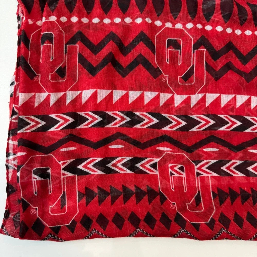 Oklahoma Sooners OU Red Black White Geometric Logo‎ Infinity Loop Scarf